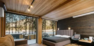 Эко-отель: Август