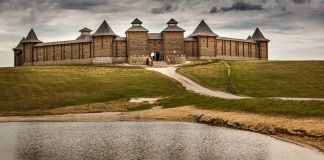 Отель: Кудыкина Гора