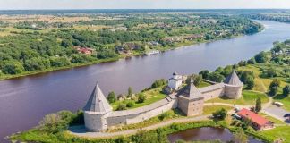 Где в Ленобласти купить дом