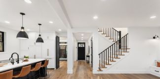 Какое напольное покрытие лучше для частного дома