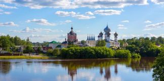 Где лучше купить дом в Ленобласти