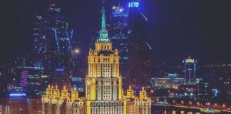 Экскурсия по Москве на автомобиле