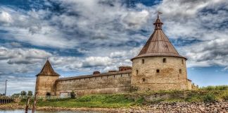 Экскурсия в крепость Орешек